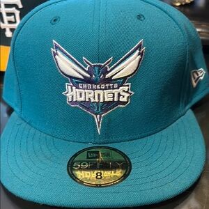 New Era Teal Charlotte Hornets New Era Cap Fitted size 8